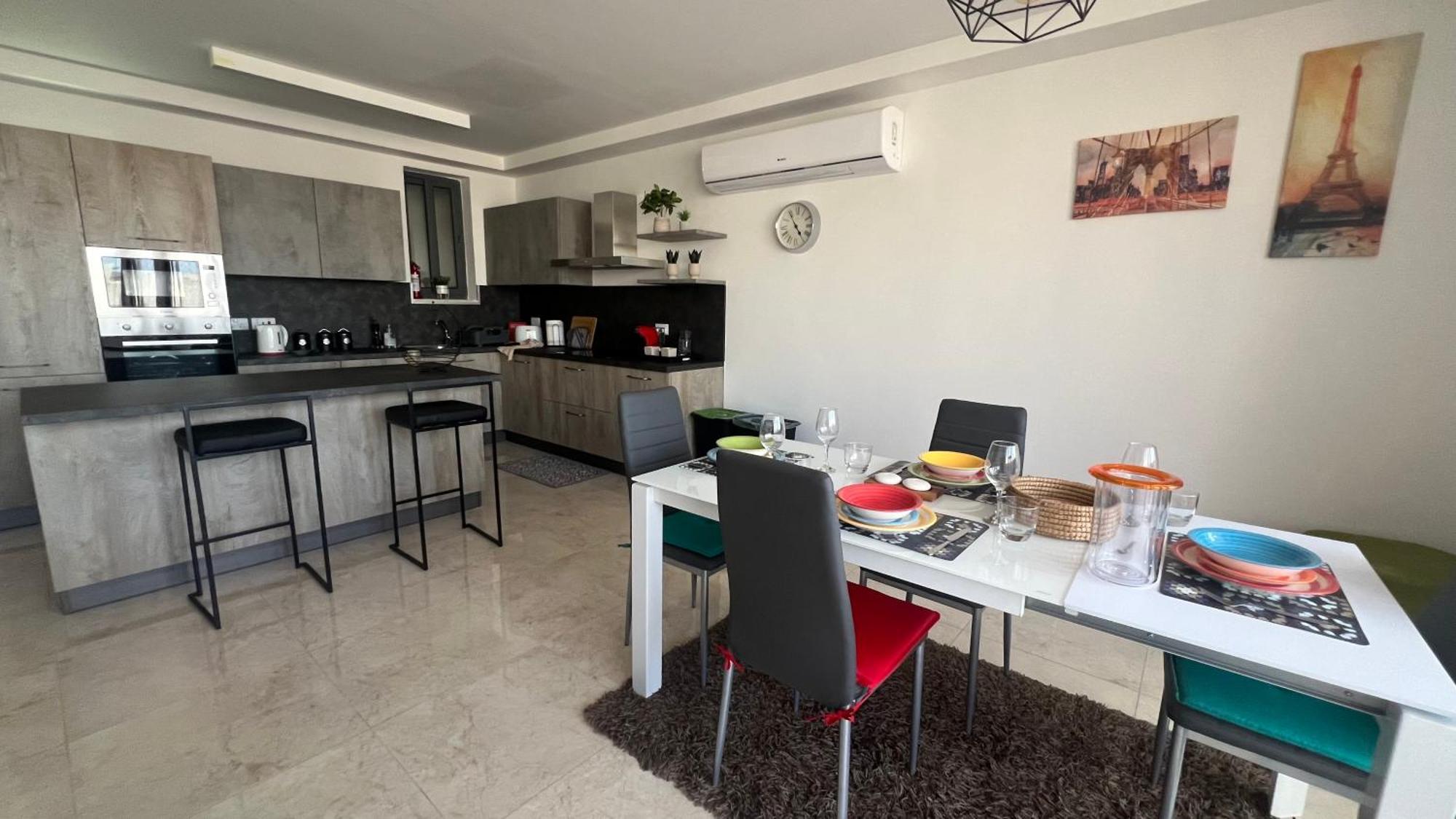 Town'S End Apartments Mellieha Exterior photo